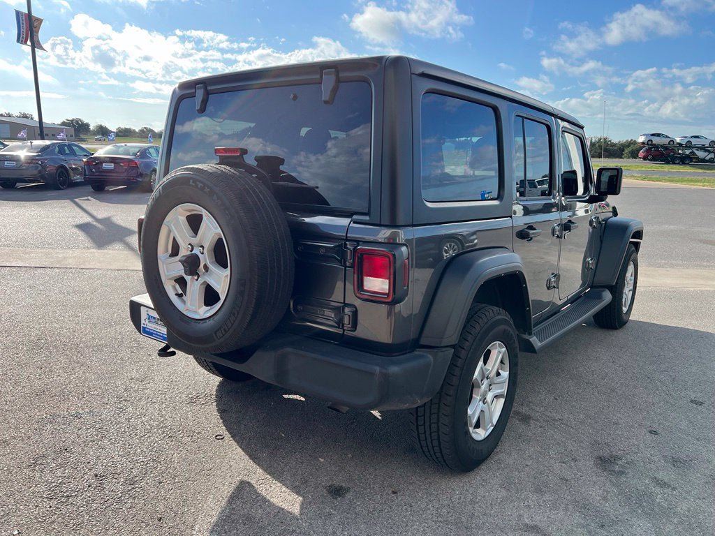 Certified 2022 Jeep Wrangler Unlimited Sport AWD/4WD image 6