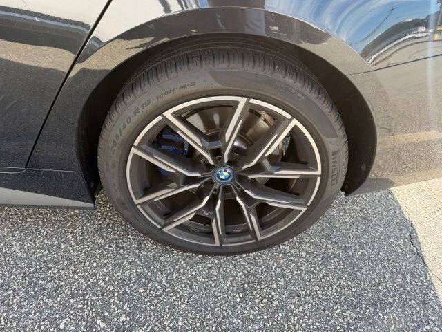 Used 2023 BMW i4 M50 AWD/4WD image 5