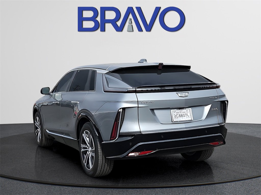 New 2024 Cadillac Lyriq Luxury image 5
