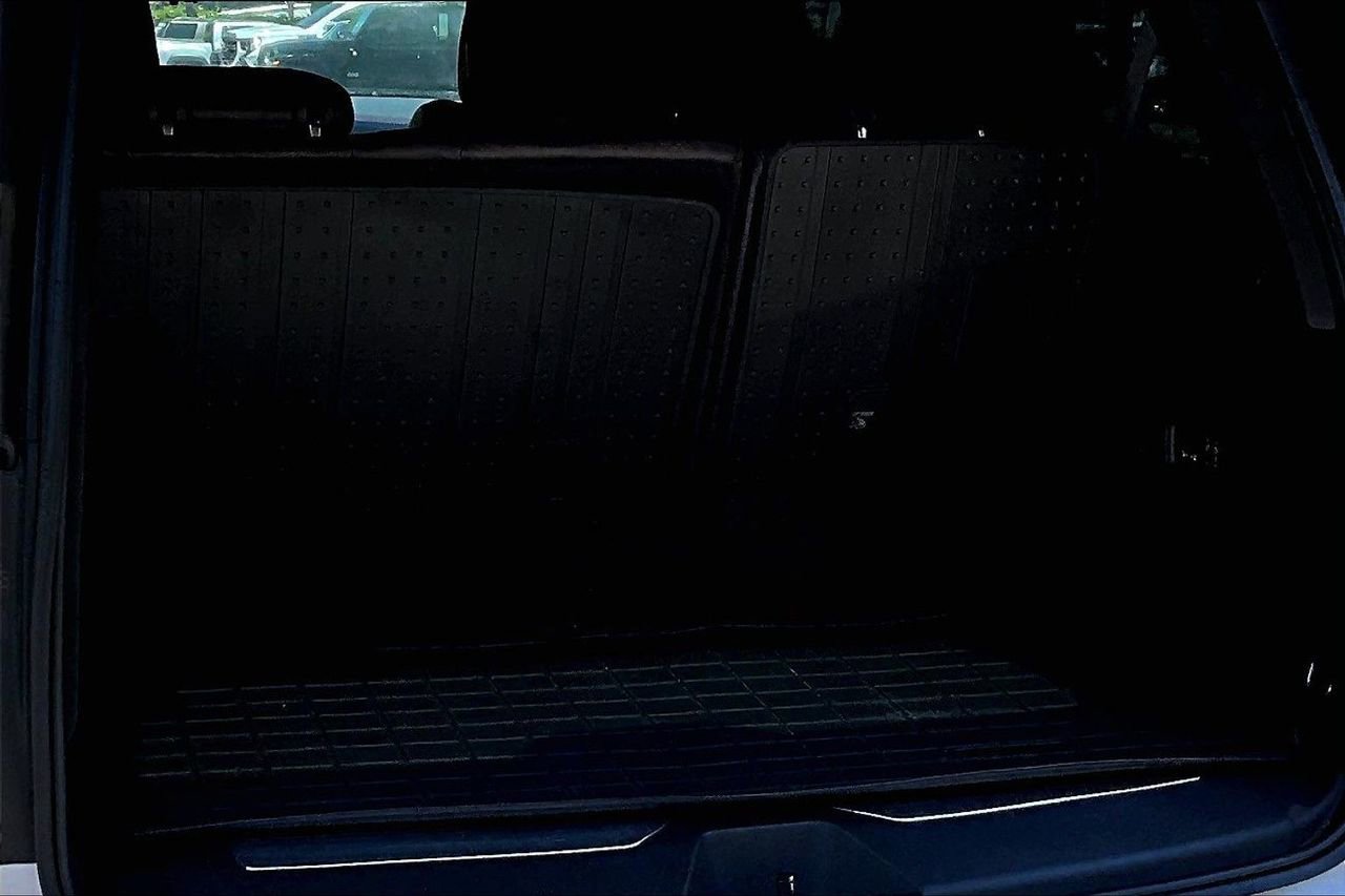 Used 2021 Cadillac Escalade Sport Platinum image 37