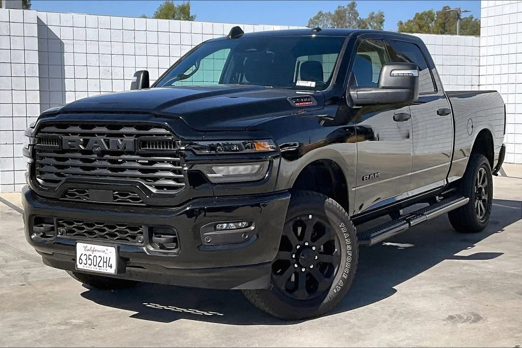 Used 2026 RAM 2500 Big Horn AWD/4WD image 2