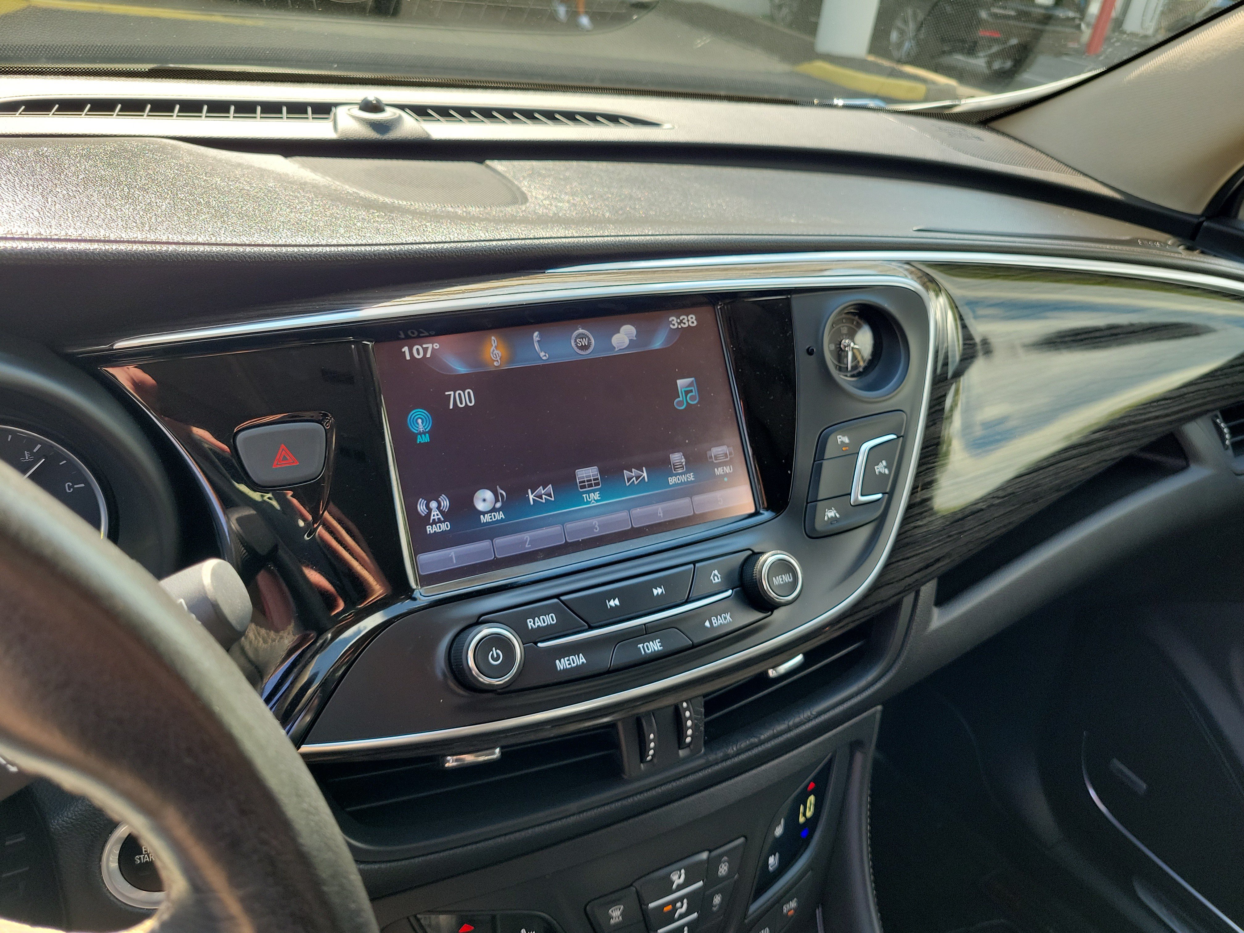 Used 2017 Buick Envision Premium AWD/4WD image 28