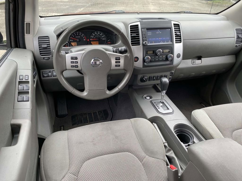 Used 2021 Nissan Frontier SV AWD/4WD image 15