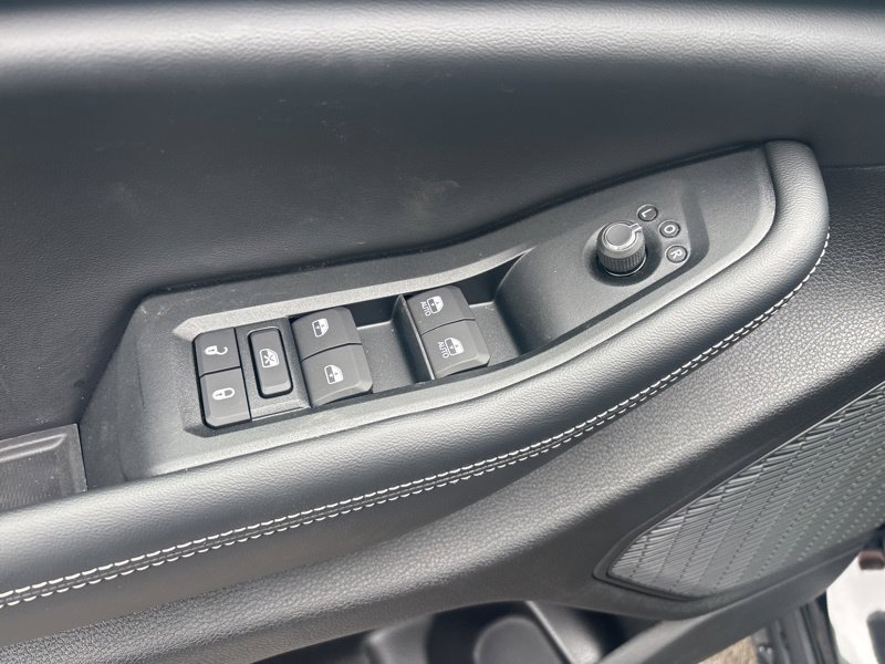 New 2026 Jeep Grand Cherokee Altitude AWD/4WD image 12