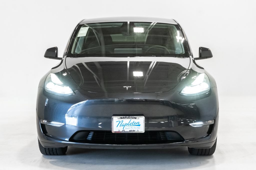 Used 2025 Tesla Model Y Long Range AWD/4WD image 4