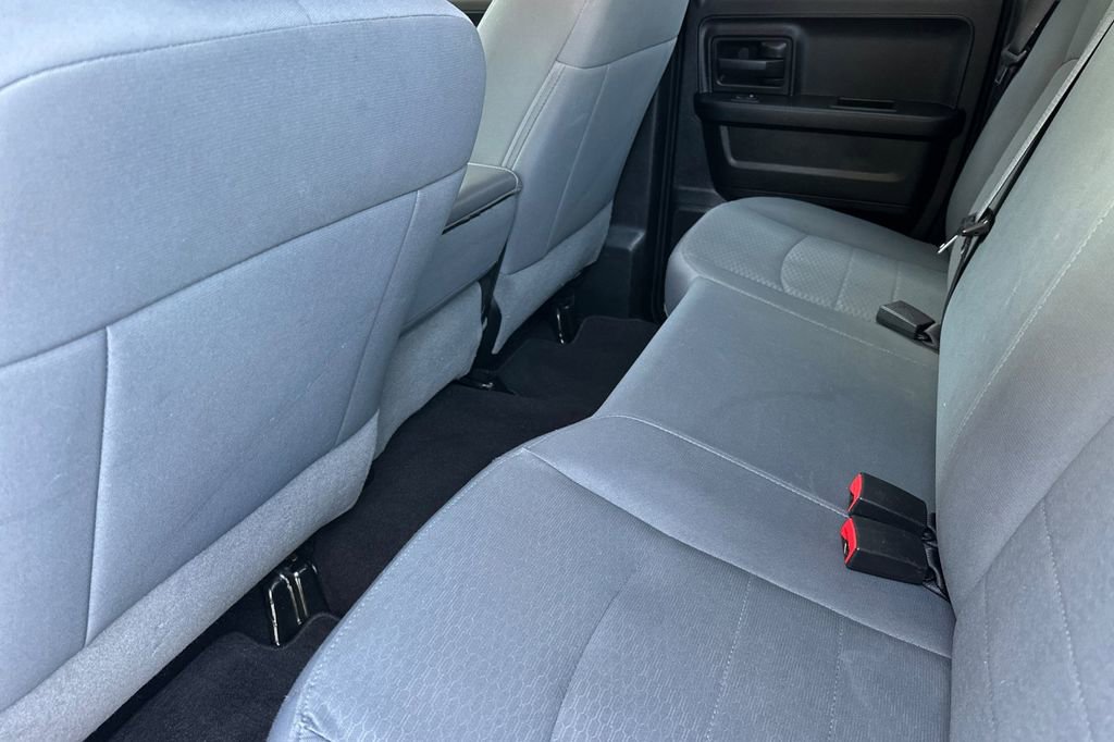 Used 2017 RAM 1500 Express image 12