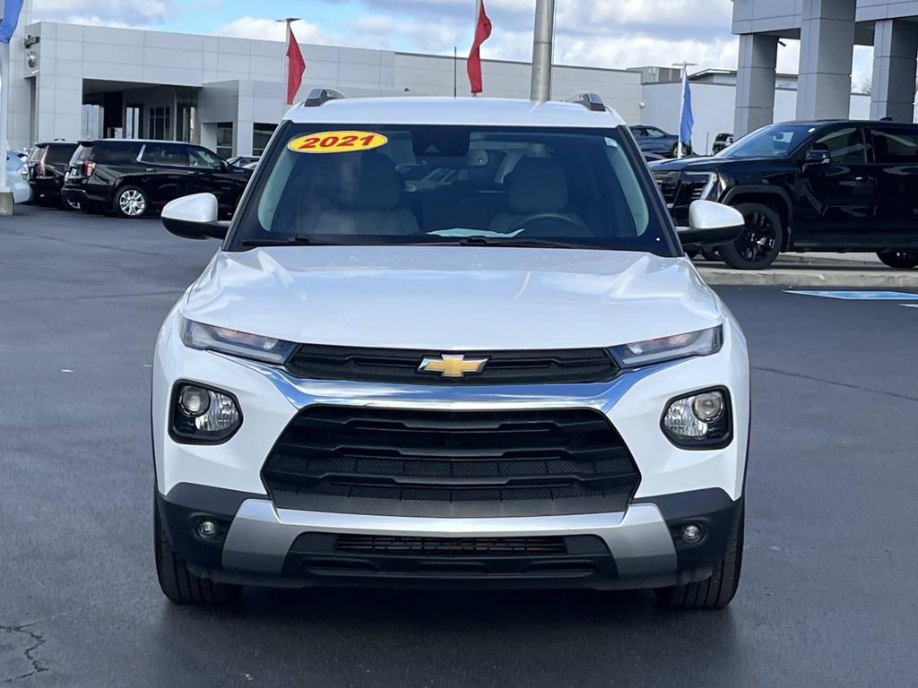 Certified 2021 Chevrolet TrailBlazer LT w/ Convenience Package image 2