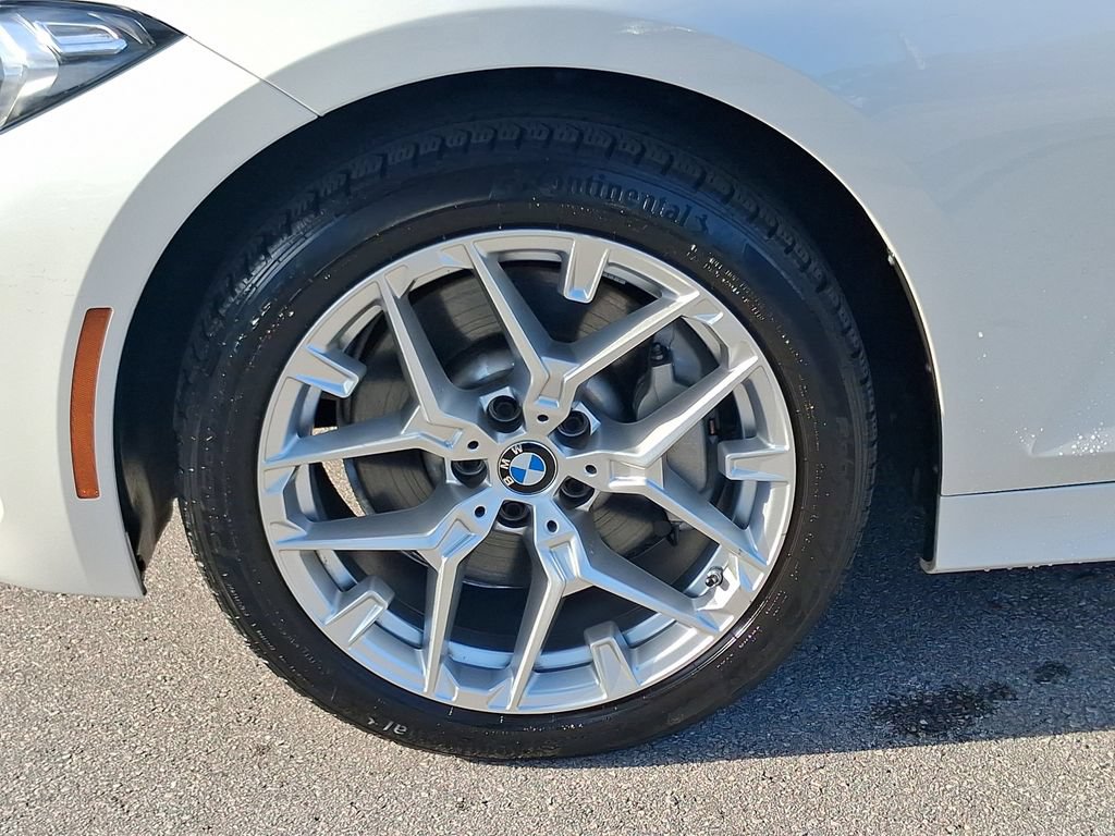 Used 2025 BMW 330i Sedan RWD image 7