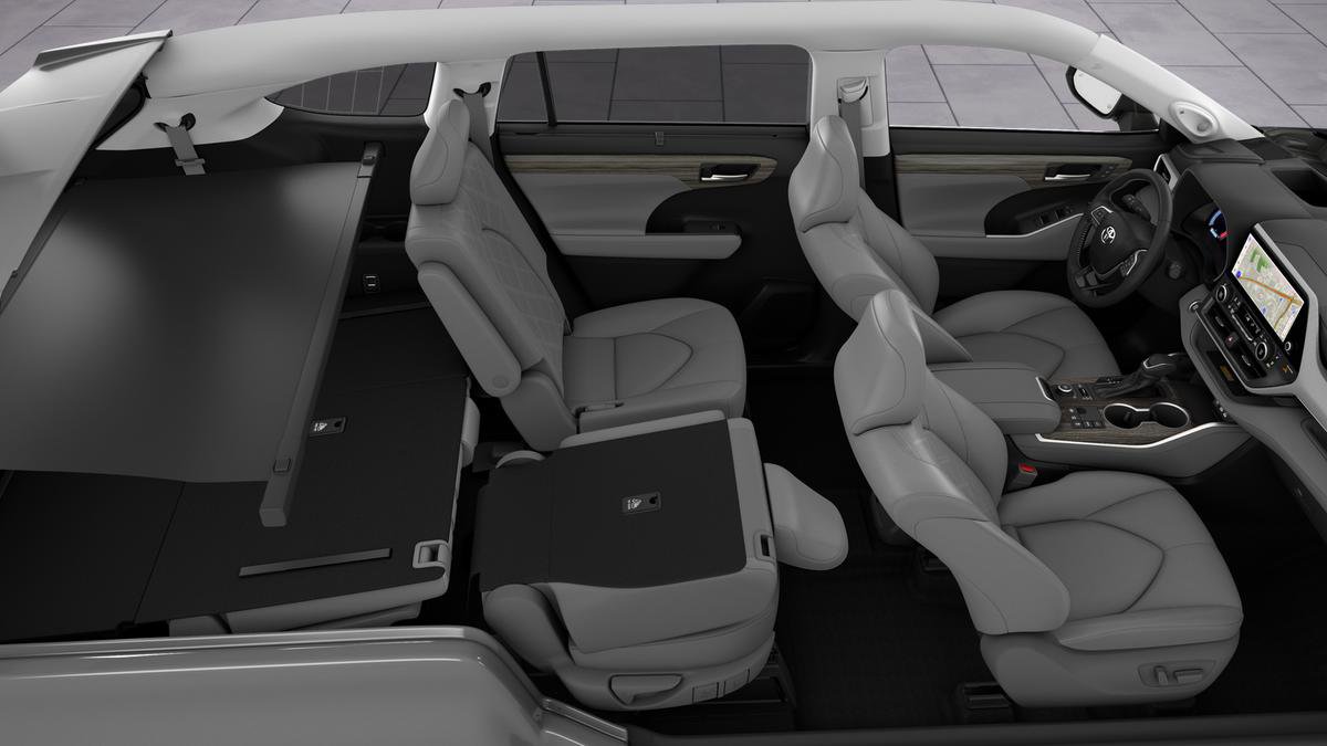 New 2026 Toyota Highlander Platinum AWD/4WD image 25