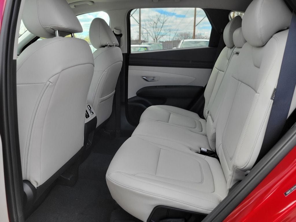 Used 2026 Hyundai Tucson SEL AWD/4WD image 15