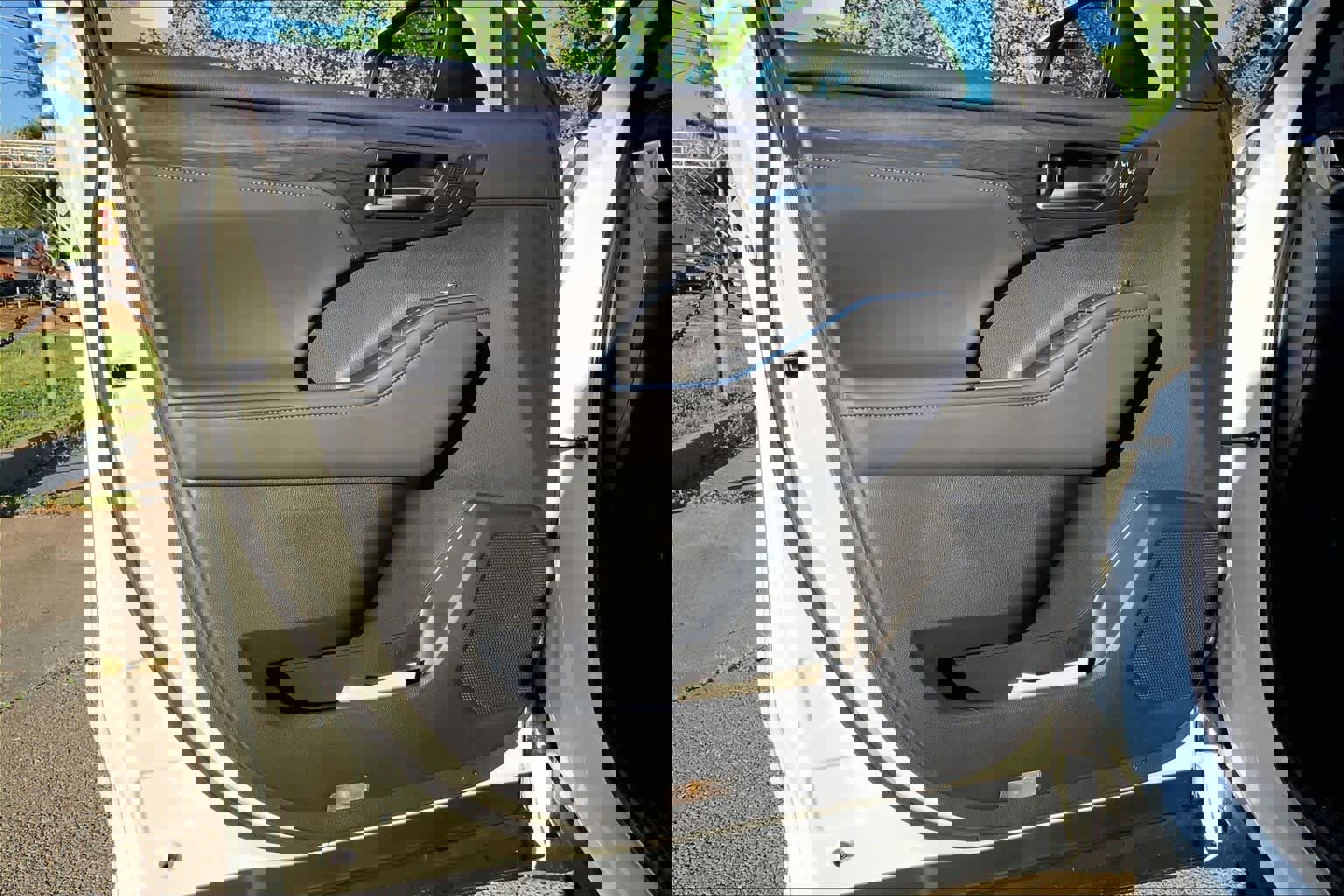 New 2026 Toyota Highlander Platinum image 10