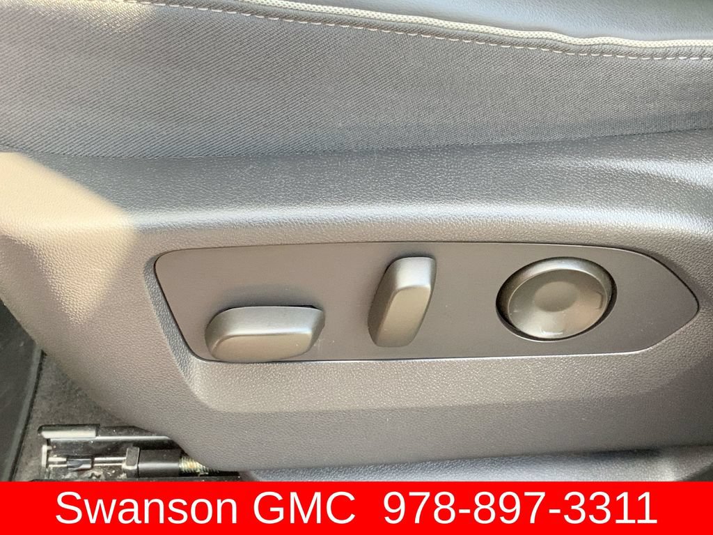 Certified 2022 Buick Envision Essence w/ Technology Package I AWD/4WD image 35
