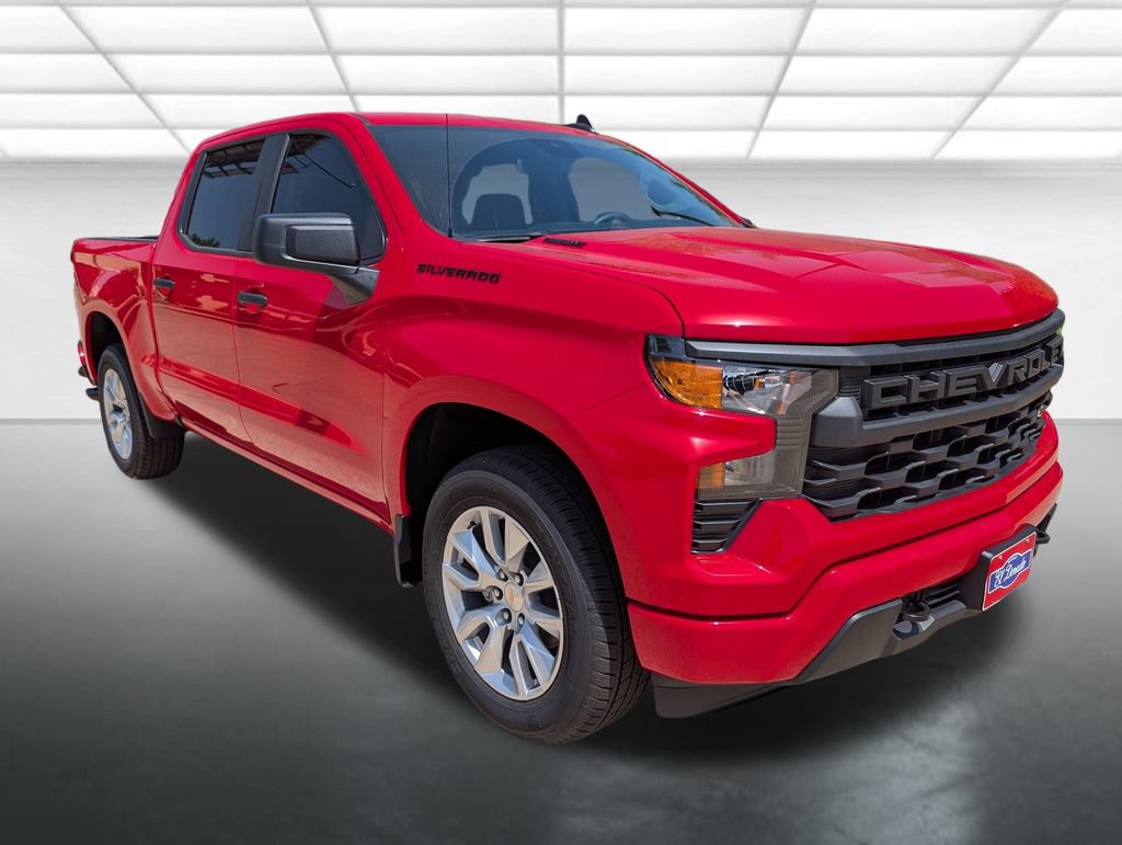 New 2026 Chevrolet Silverado 1500 Custom w/ LPO, Dark Essentials Package