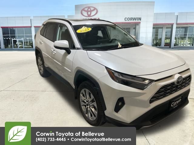 Used 2023 Toyota RAV4 Limited image 1