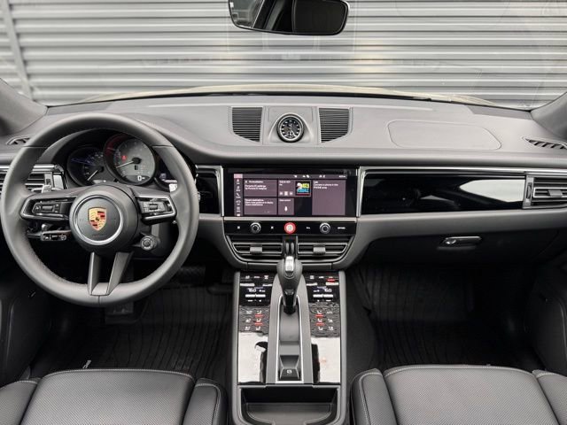 New 2026 Porsche Macan S image 18