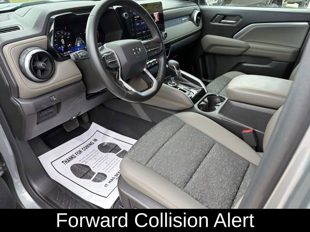 Used 2024 Chevrolet Colorado ZR2 w/ Technology Package AWD/4WD image 19