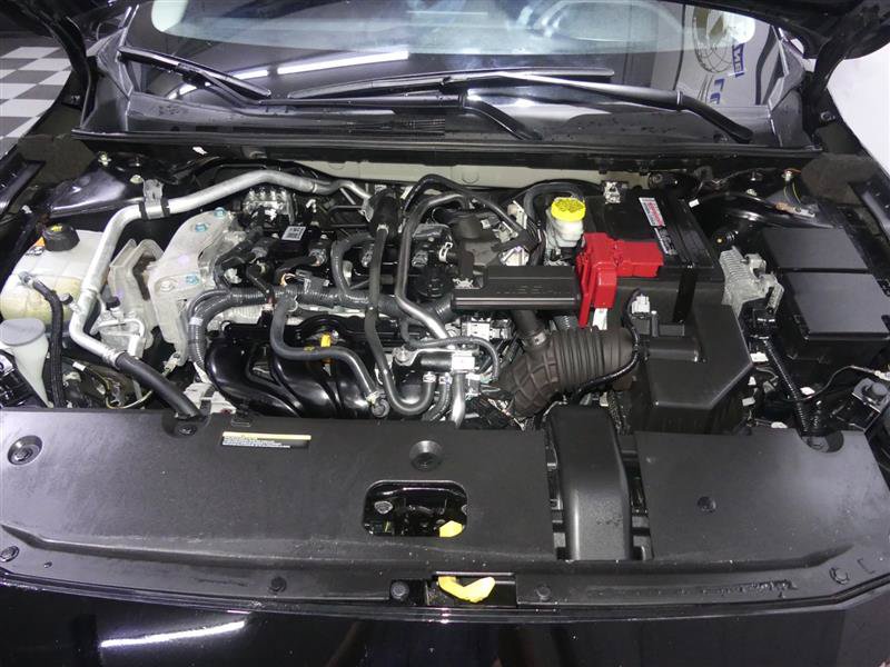 Used 2025 Nissan Sentra SV FWD image 11