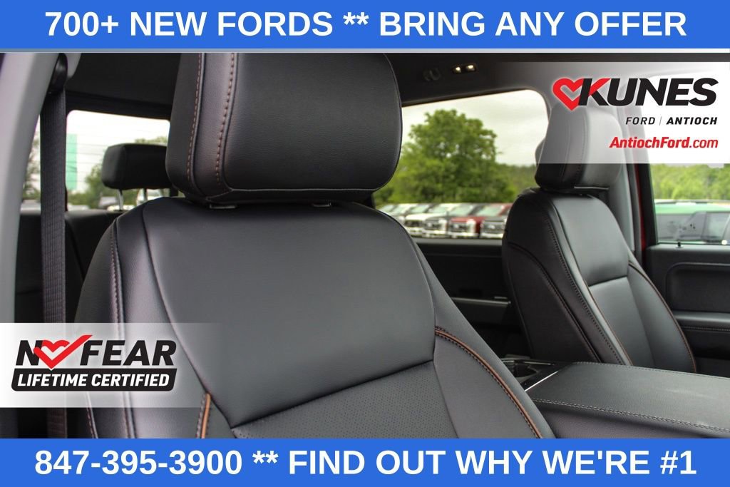 New 2025 Ford F250 Lariat w/ Black Appearance Package image 20