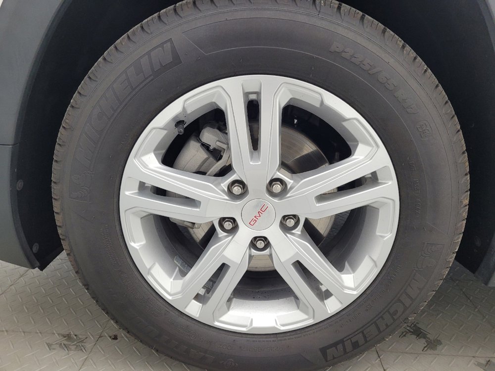 Used 2020 GMC Terrain SLE image 31