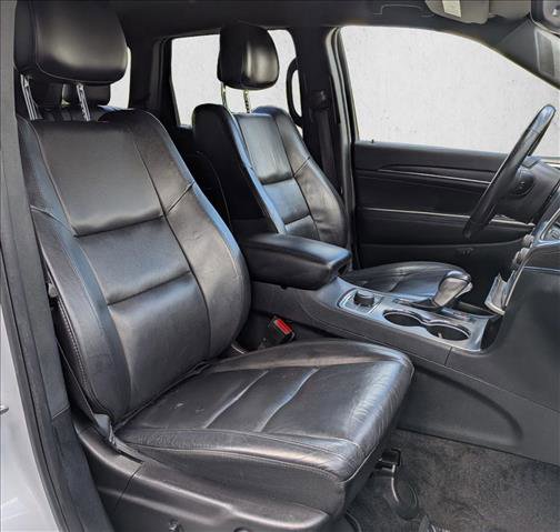 Used 2018 Jeep Grand Cherokee Limited image 20