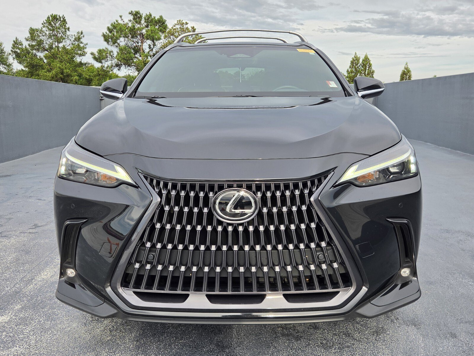 Certified 2022 Lexus NX 350h AWD image 8