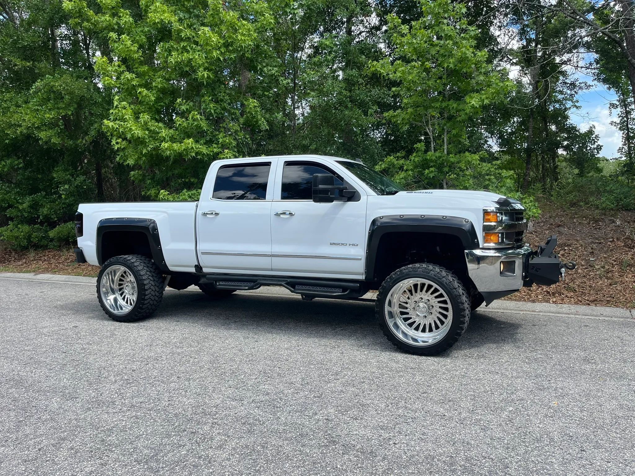 Used 2019 Chevrolet Silverado 2500 LTZ w/ Duramax Plus Package AWD/4WD image 5