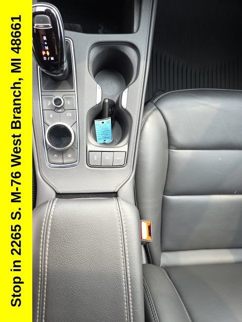 Used 2024 Cadillac XT4 Premium Luxury FWD image 22