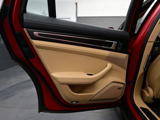 Certified 2023 Porsche Panamera 4 image 13