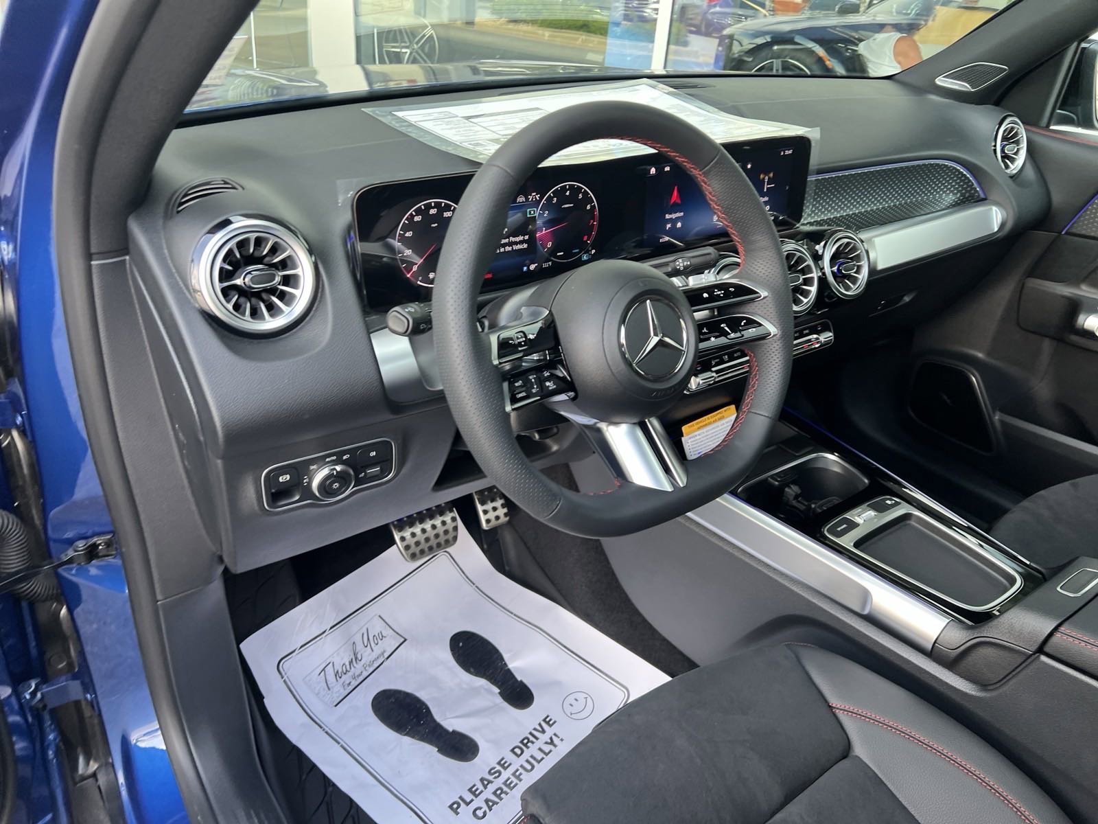 Certified 2024 Mercedes-Benz GLB 250 image 18