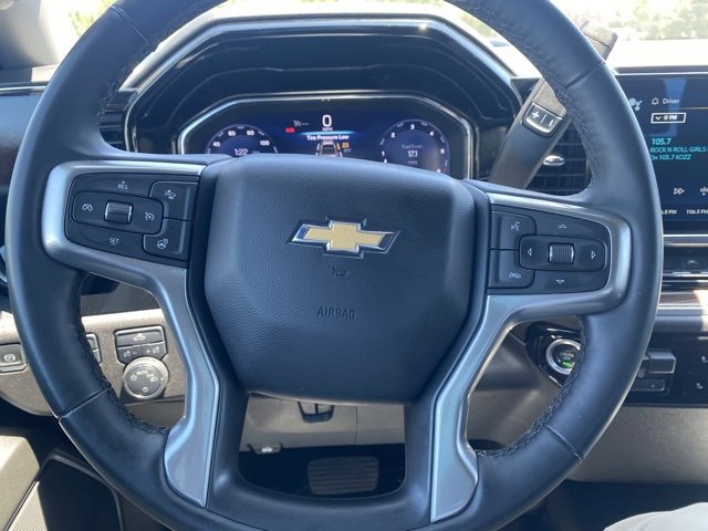Used 2025 Chevrolet Silverado 1500 LT image 23