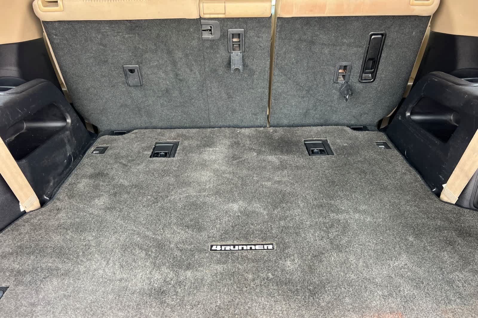 Used 2016 Toyota 4Runner SR5 RWD image 16