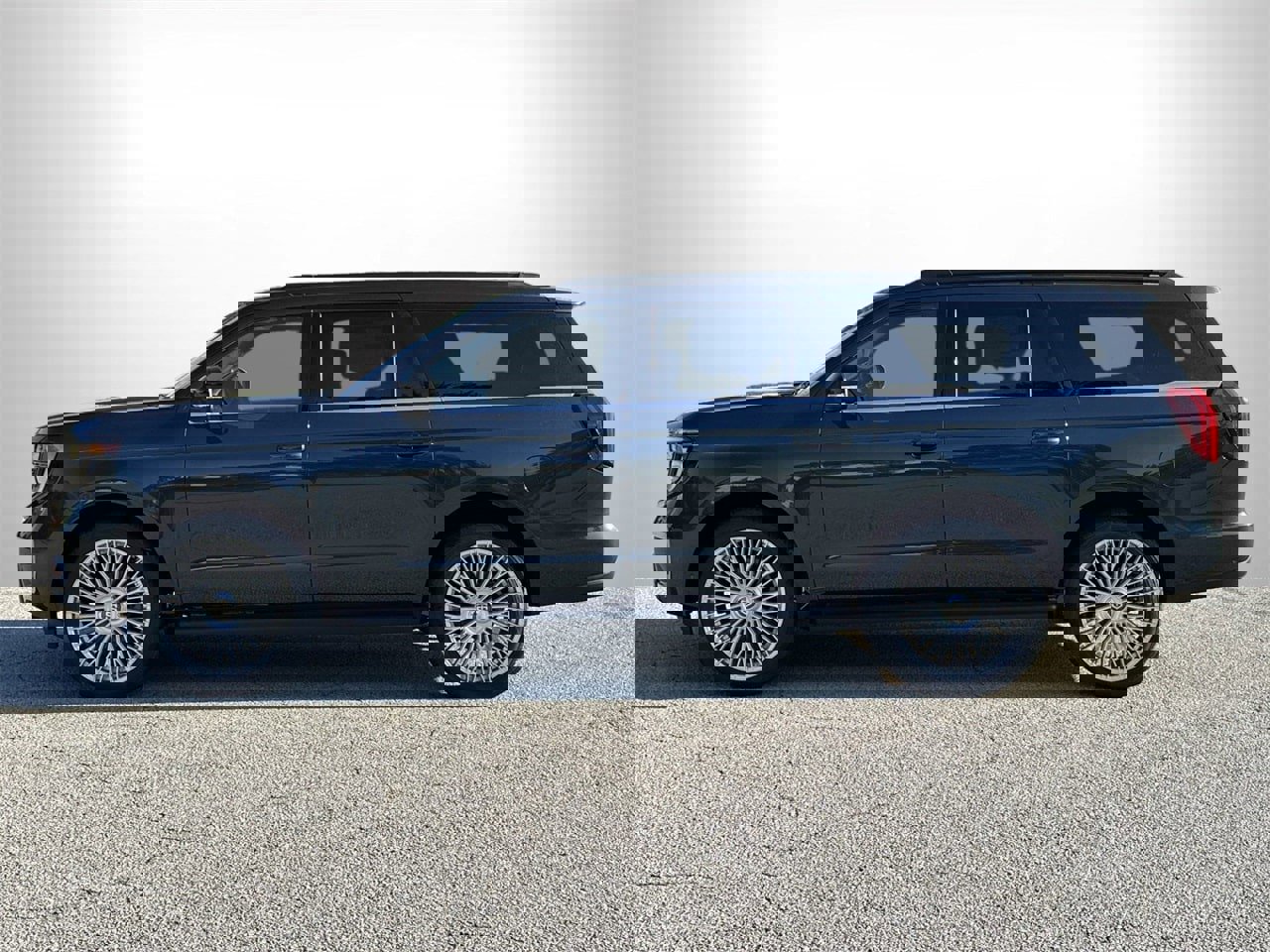 New 2025 Ford Expedition Max Active image 42