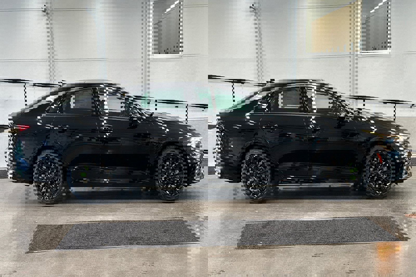 New 2026 Kia K5 GT image 2