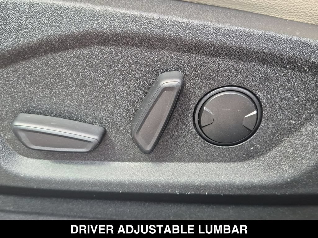 Used 2024 Ford Edge Titanium AWD/4WD image 18