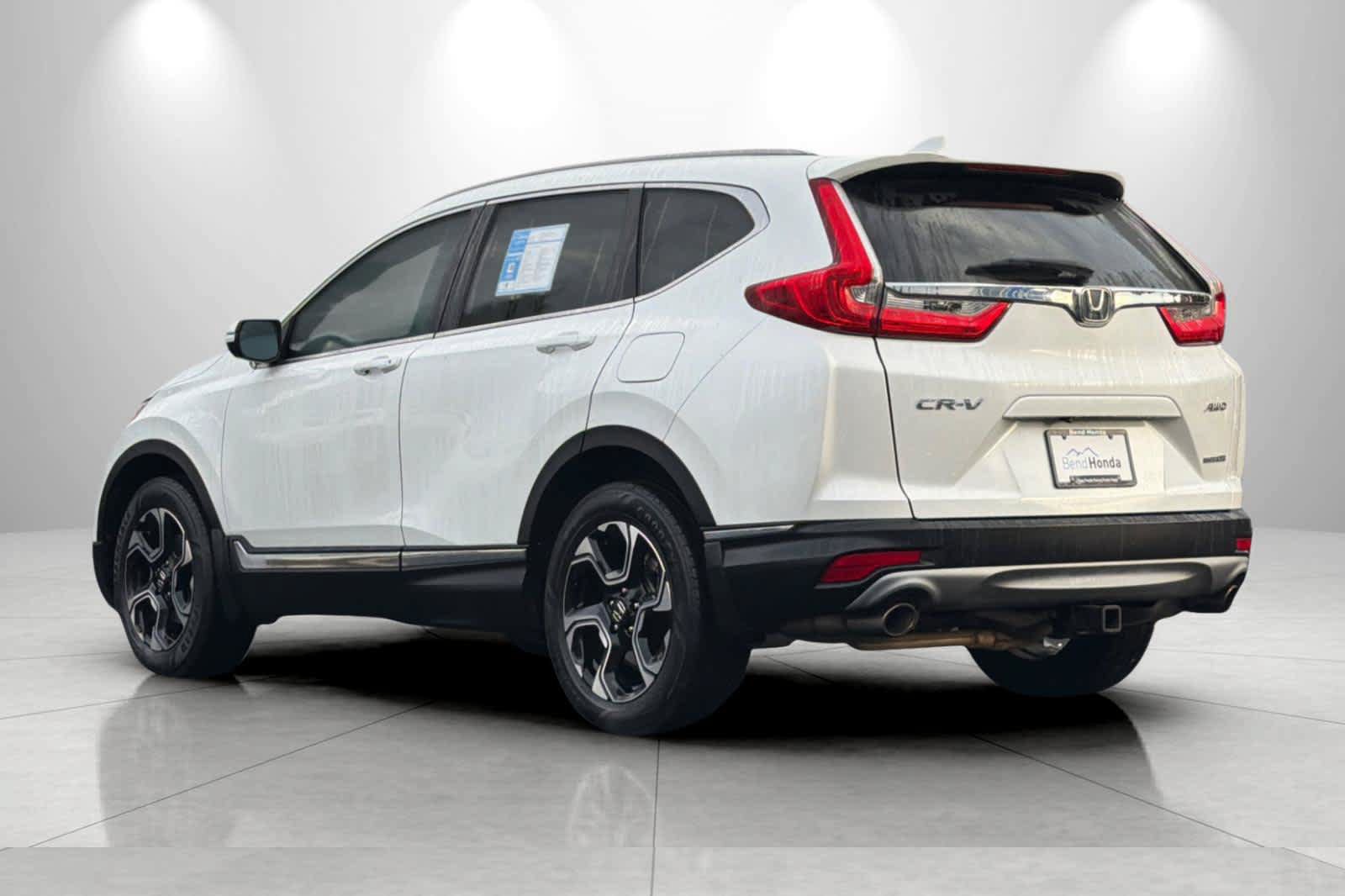Used 2019 Honda CR-V Touring image 6