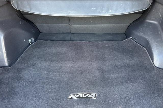 Certified 2023 Toyota RAV4 LE AWD/4WD image 15