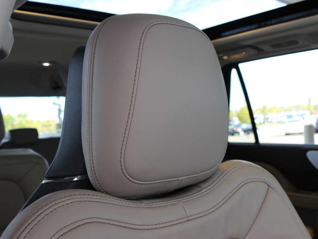 Used 2022 Lincoln Navigator Reserve AWD/4WD image 50