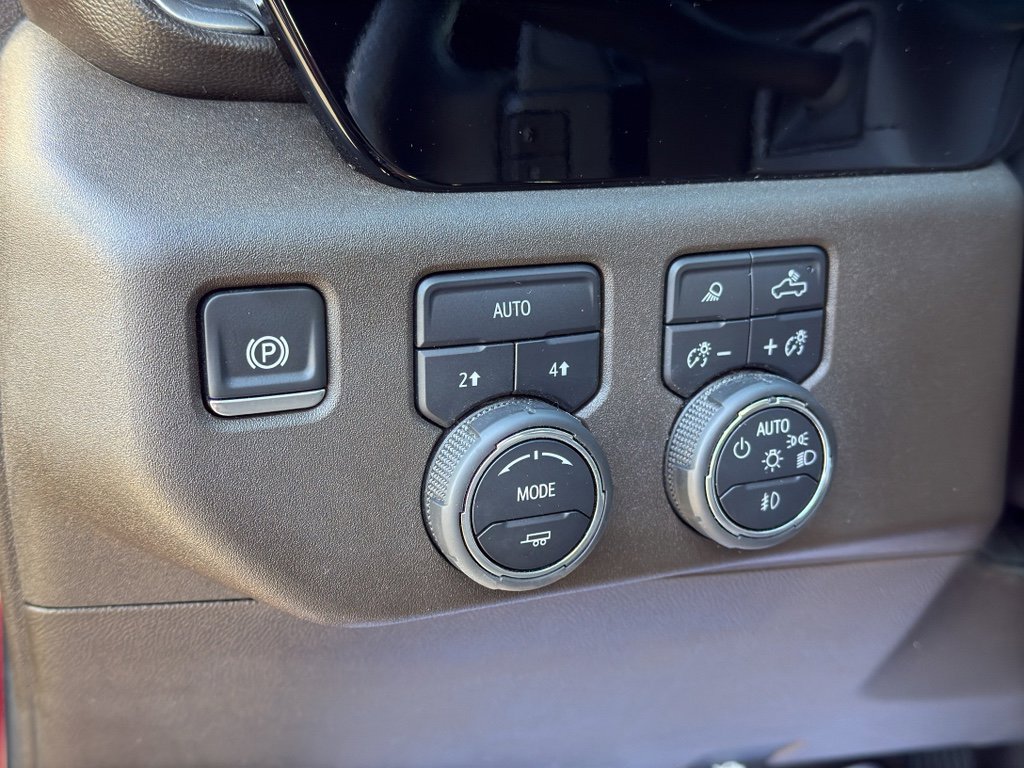 Used 2025 Chevrolet Silverado 1500 LTZ w/ LTZ Convenience Package II image 12