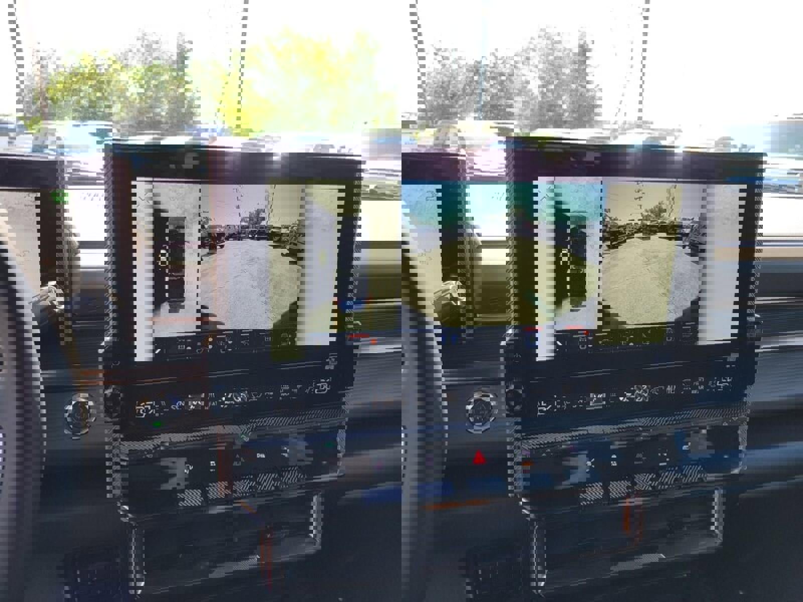 New 2025 GMC Hummer EV 2X w/ LPO, Illumination Package image 19