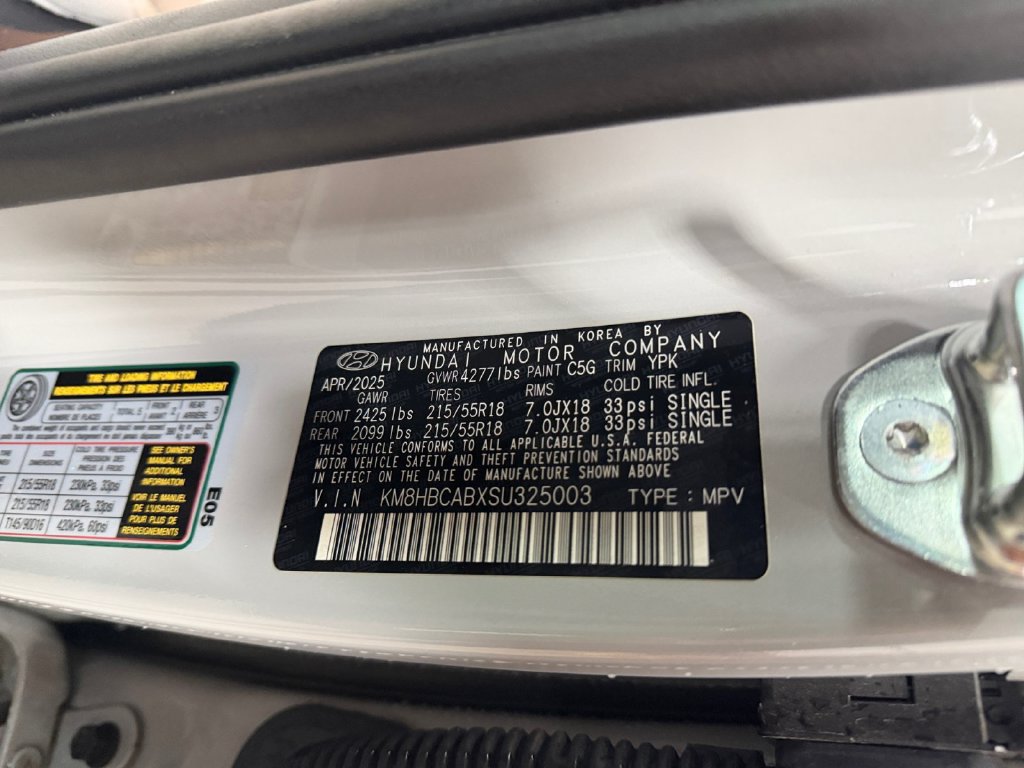 Used 2025 Hyundai Kona SEL AWD/4WD image 30