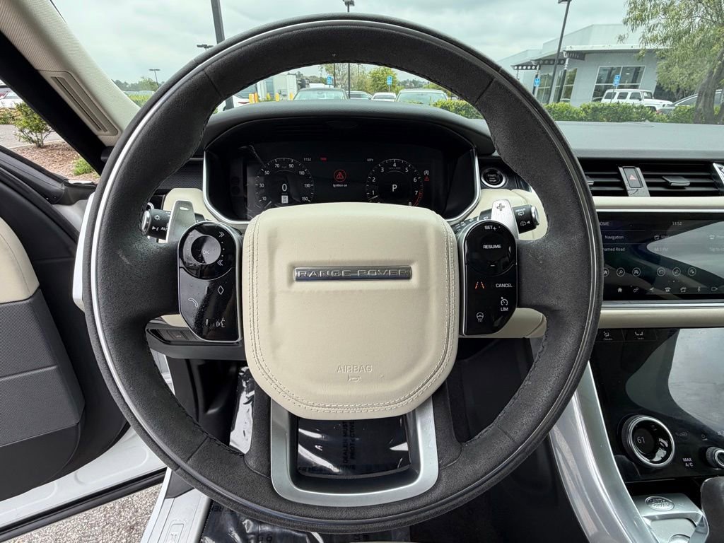 Used 2022 Land Rover Range Rover Sport HST image 25