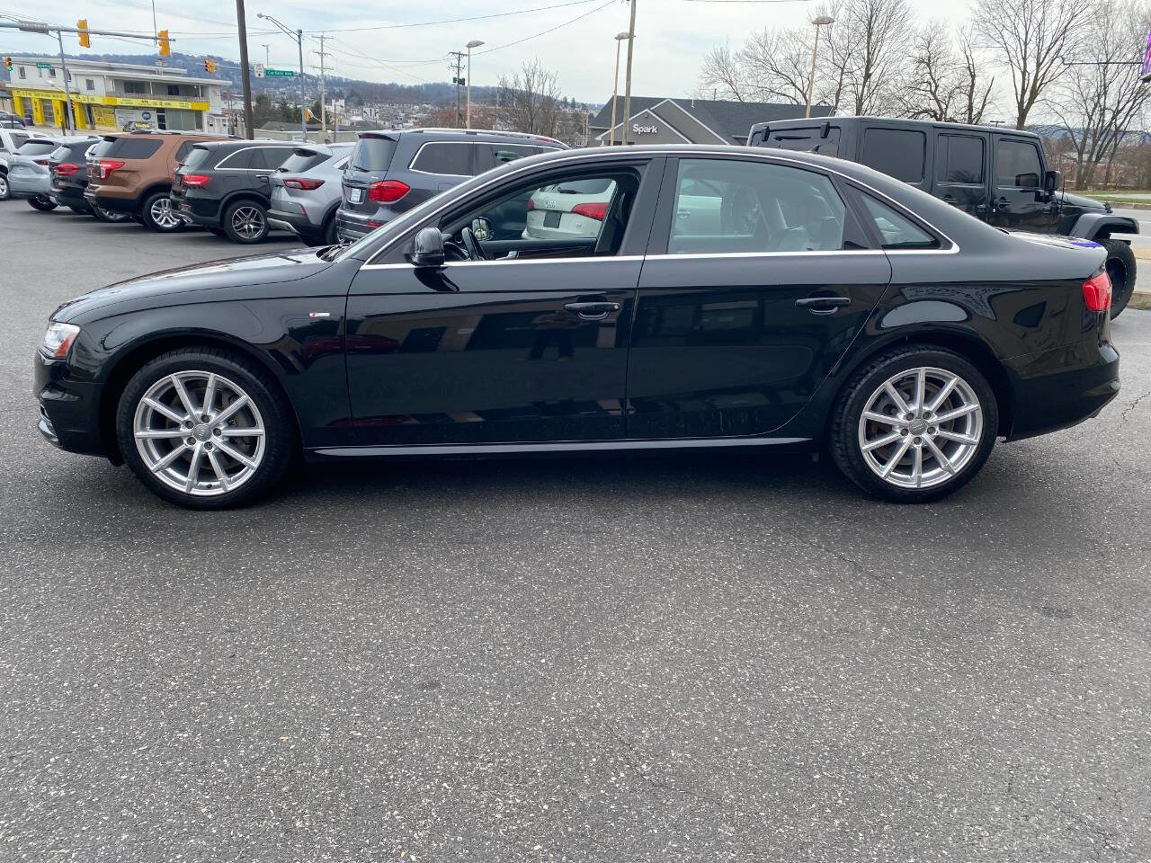 Used 2016 Audi A4 2.0T Premium Plus w/ Technology Package image 6