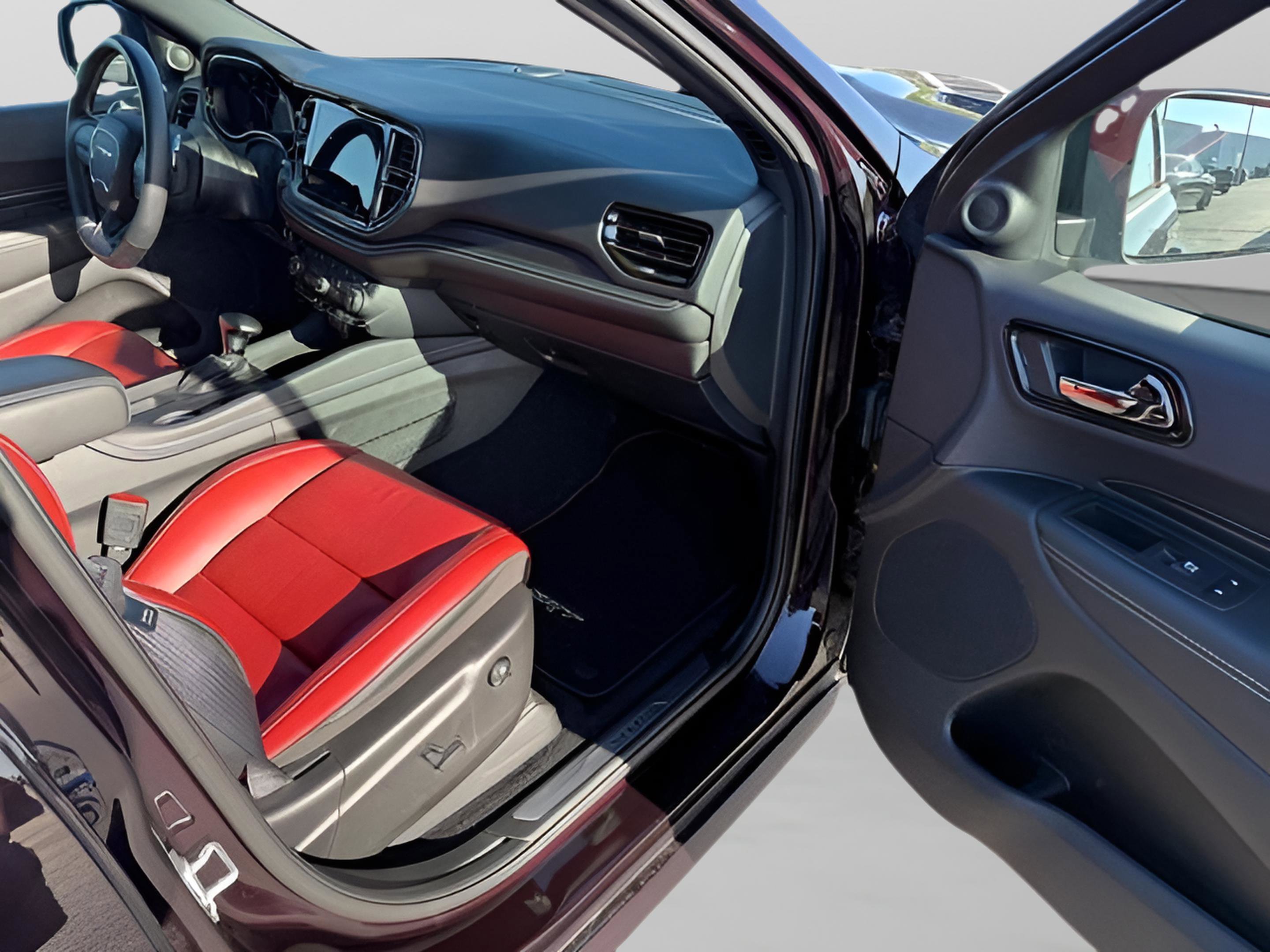 Used 2024 Dodge Durango SRT AWD/4WD image 16