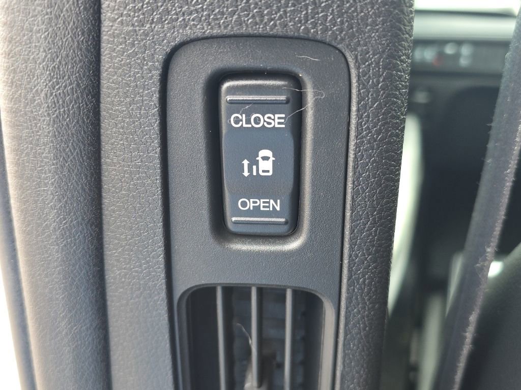 Used 2023 Honda Odyssey EX-L image 32