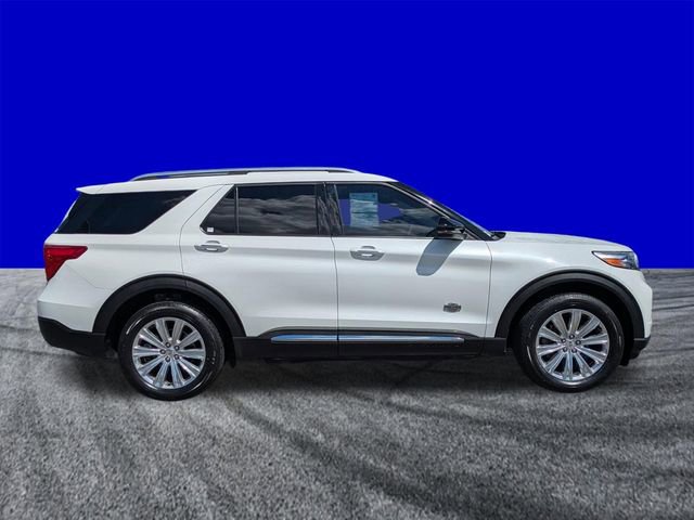 Certified 2022 Ford Explorer King Ranch w/ Premium Technology Package AWD/4WD image 3