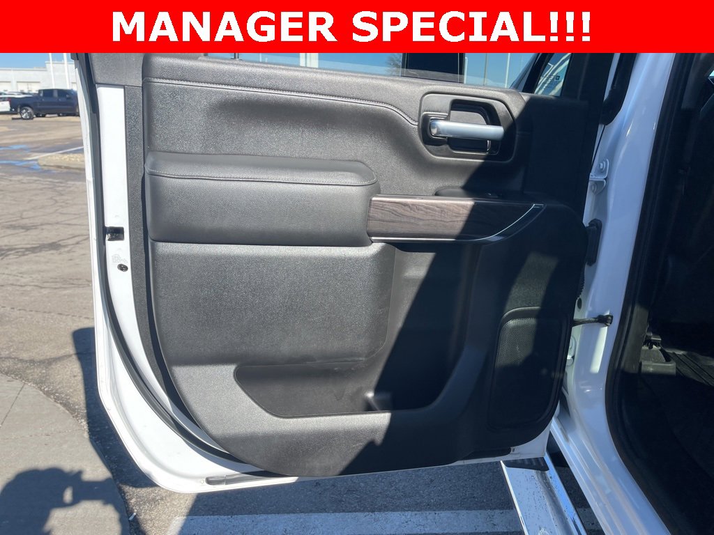 Certified 2022 Chevrolet Silverado 3500 LTZ w/ LTZ Plus Package image 17