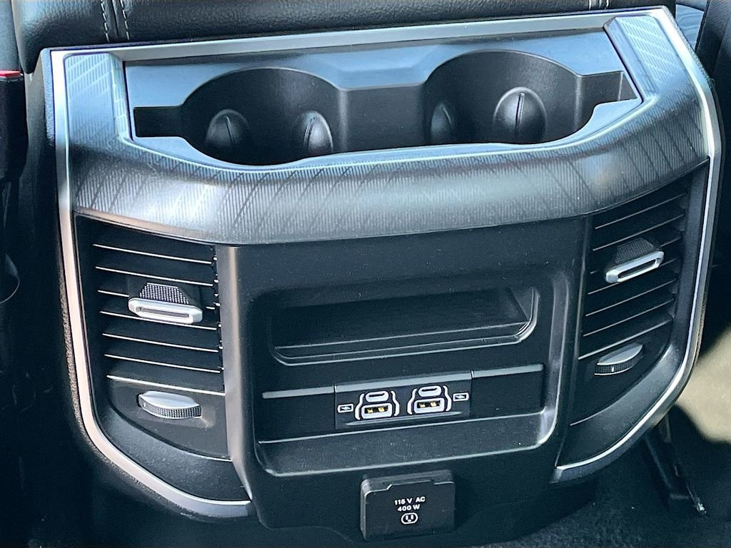 Used 2025 RAM 1500 Big Horn image 25