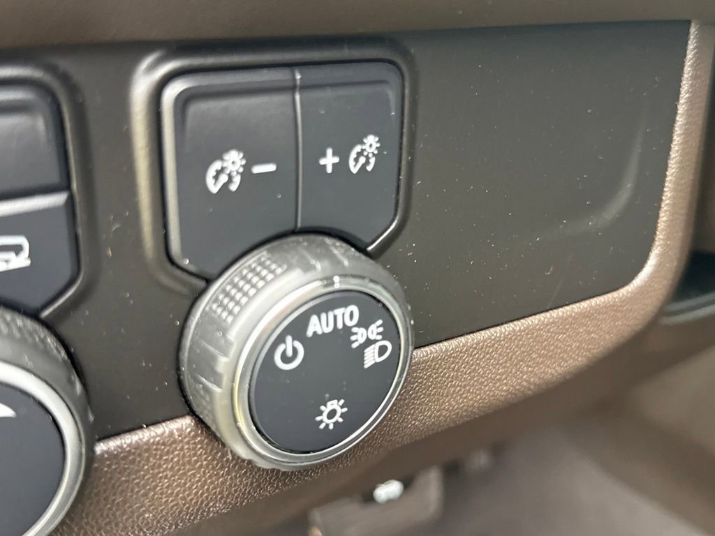 Used 2024 Chevrolet Tahoe LT image 15