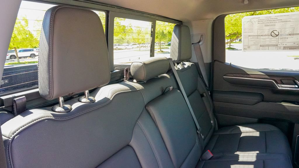 New 2025 GMC Sierra 1500 SLT w/ SLT Premium Plus Package image 17