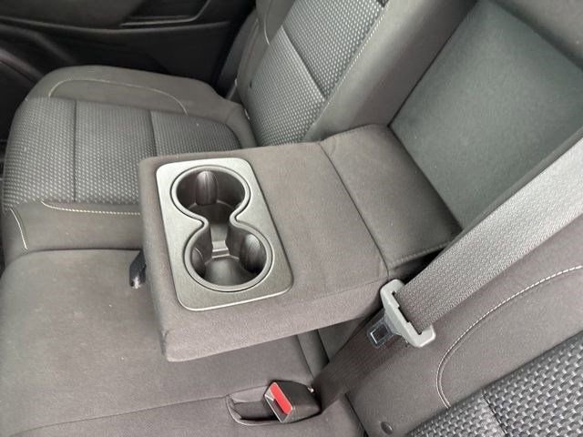 Used 2023 GMC Acadia SLE image 34